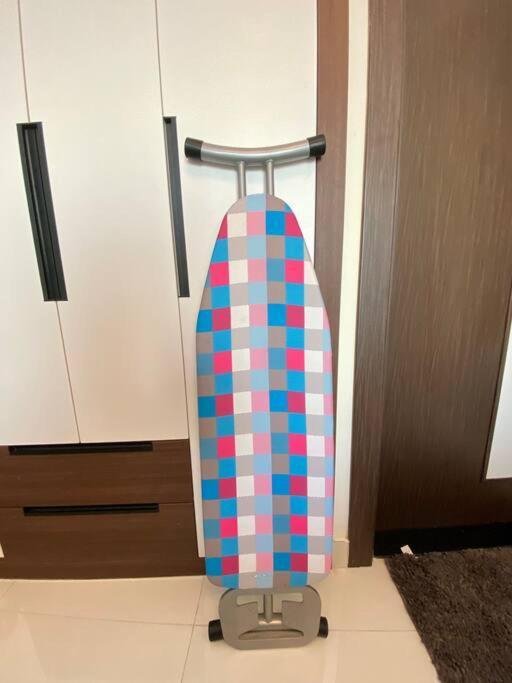 Apartment Near To Downtown With Pool View *