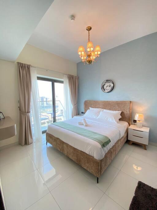 Near To Downtown With Pool View Apartment Dubai