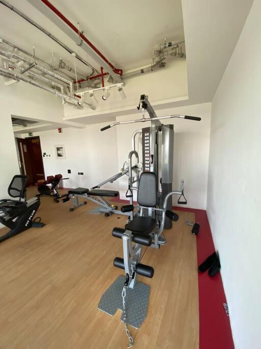 Apartment Near To Downtown With Pool View