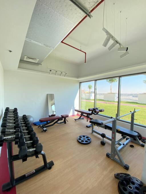 Apartment Near To Downtown With Pool View *
