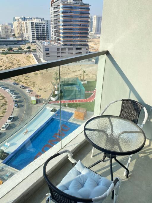 Near To Downtown With Pool View Dubai